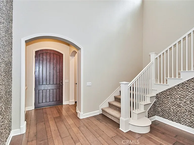 116 Bridle Path — Photo 3