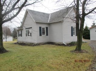 190 Marion St, Waynesfield, OH 45896