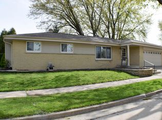12009 W Washington St, West Allis, WI 53214
