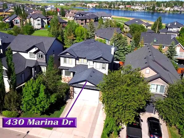 430 W Marina Dr, Chestermere, AB T1X 1V8