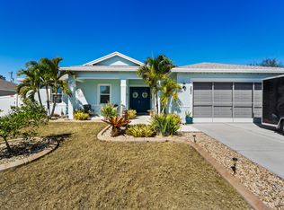 393 SW Alcan Drive, Port Saint Lucie, FL 34953