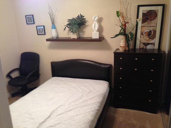 2nd image of 3210 W Gandy Blvd APT A