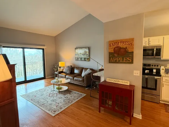 4100 Parklawn Ave APT 315, Edina, MN 55435