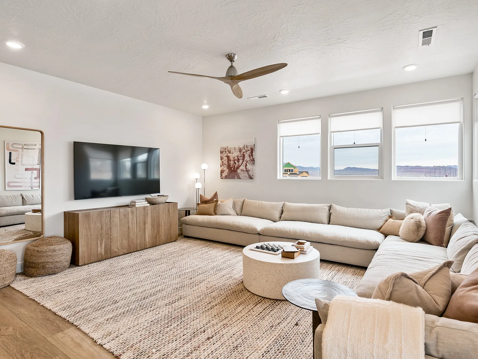 5394 S Cerulean Ln — Photo 2