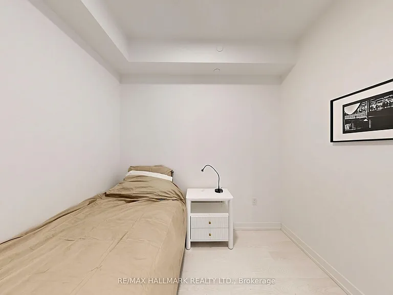 415 Main St W #612 — Photo 20