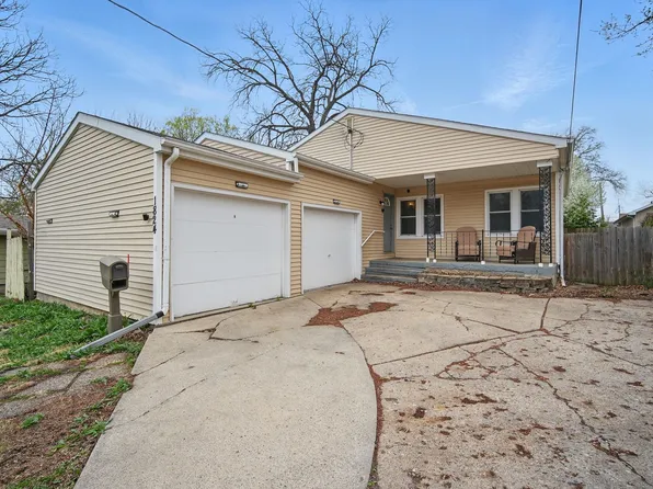 1824 46th St, Des Moines, IA 50310