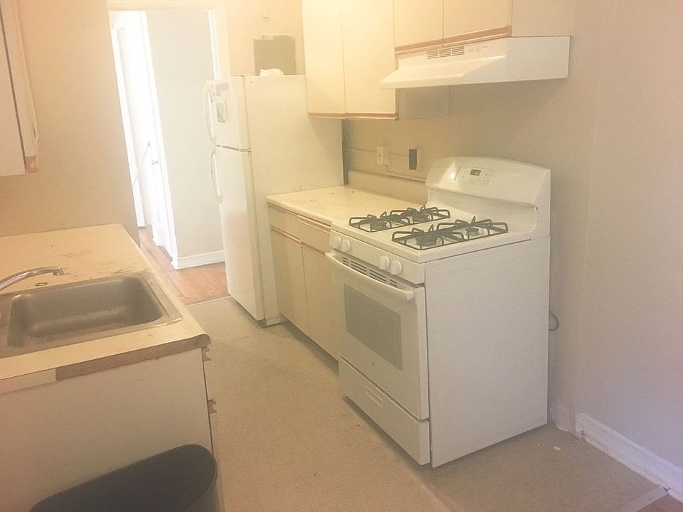 2nd image of 2075 Wallace Ave APT 646