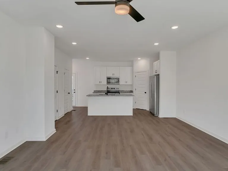 310 Cedar St #2 — Photo 3