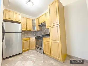 Rented by ZealEstate Group Inc