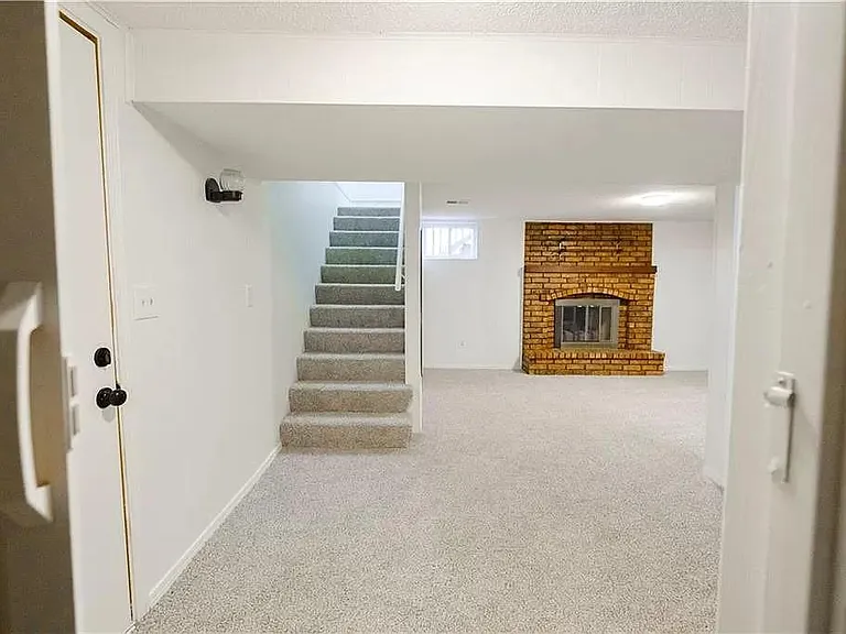 504 NE Johnston Dr — Photo 19