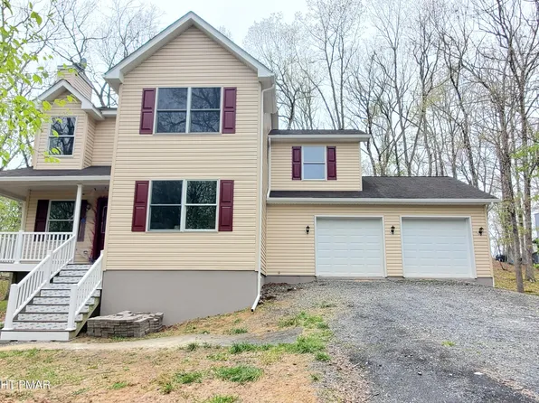 320 Canterbury Rd, Bushkill, PA 18324