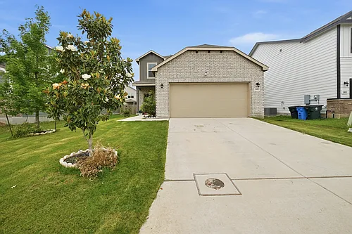2405 Ayers Dr Photo 1