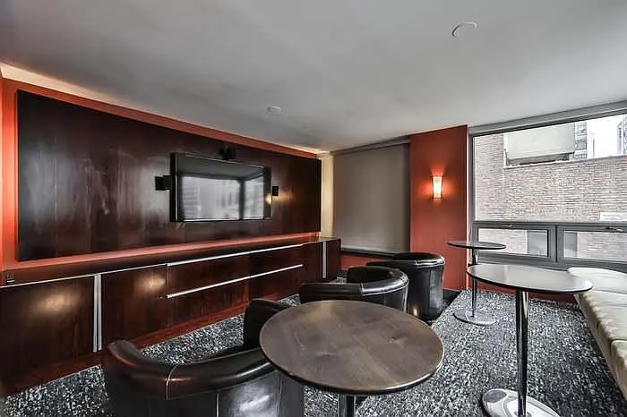 440 N Wabash Ave — Photo 16
