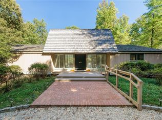 2831 W Brigstock Rd, Midlothian, VA 23113