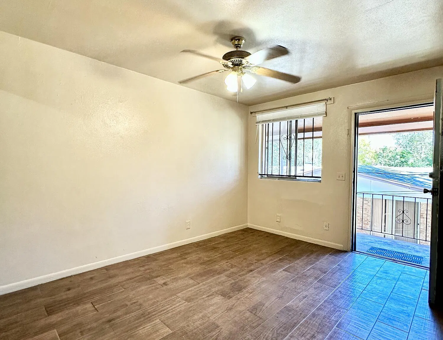 2 bed, 1.0 bath, 750 sqft, $815 — Photo 4