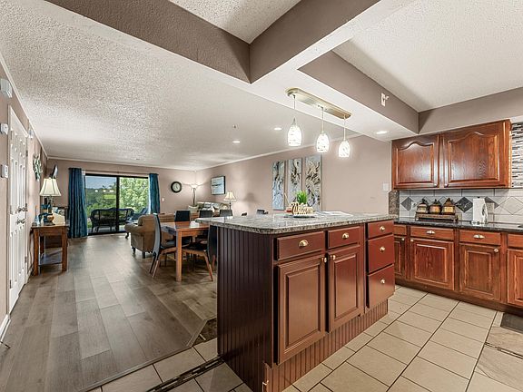 2nd image of 350 S Wildwood Drive #6 BLDG F