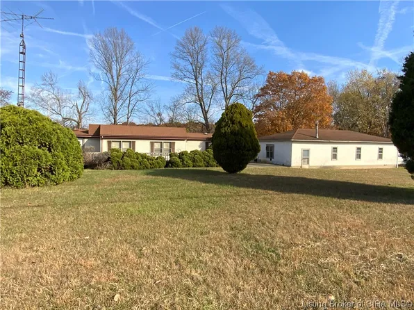 3270 W ST Rd 64, Taswell, IN 47175