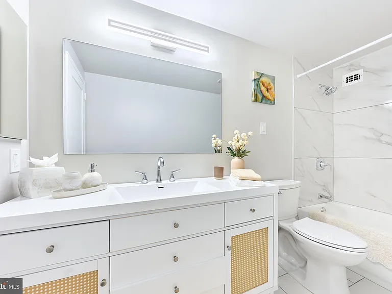 3705 S George Mason Dr #1718S — Photo 16