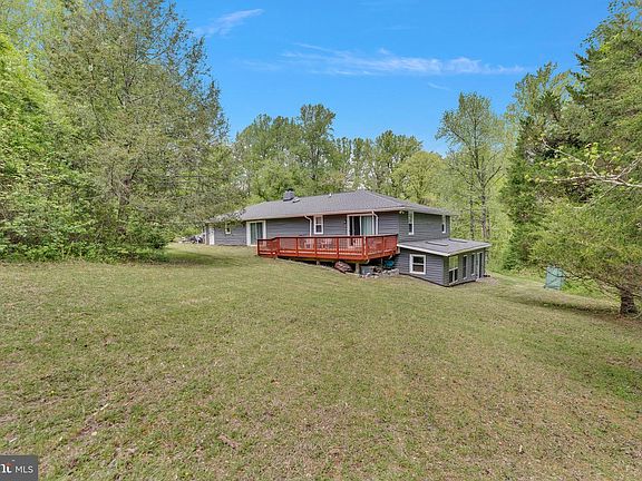 3rd image of 6201 Curtis Rd