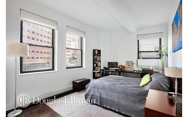 Sold by Douglas Elliman | media 8