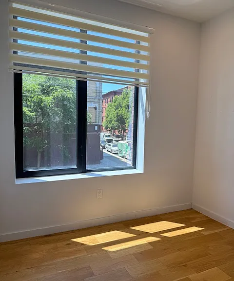499 Lexington Ave #2F — Photo 4
