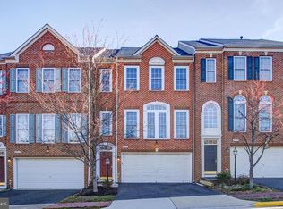 8073 Samuel Wallis St, Lorton, VA