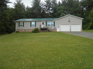 3615 Bridge St, Dundee, NY 14837