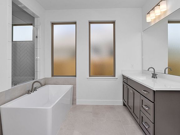 5th image of 18714 Pistachio Way