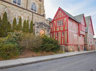 41 S Baptist St, Newport, RI 02840