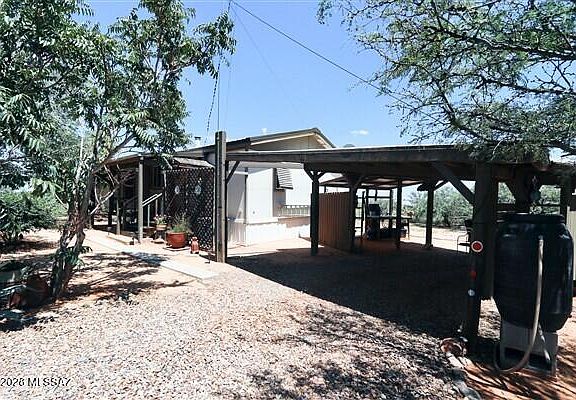 4th image of 1917 N Montana Rd