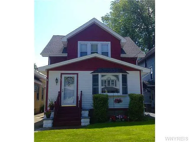 53 Edgewood Ave photo 1