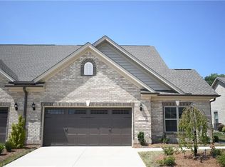 1569 Oakbluffs Dr, Colfax, NC 27235