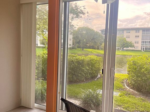 5th image of 1701 Andros Isle APT E1