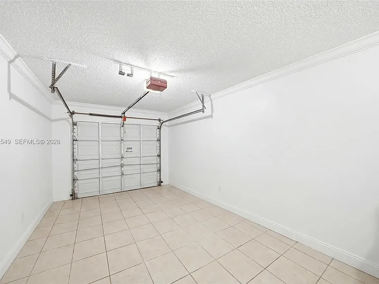 881 NW 133rd Ave — Photo 33