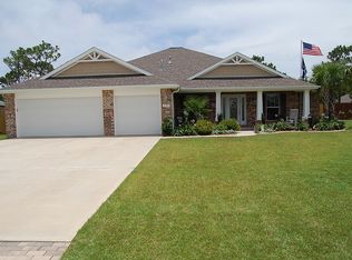 2305 Meadow Mist Ct, Navarre, FL 32566