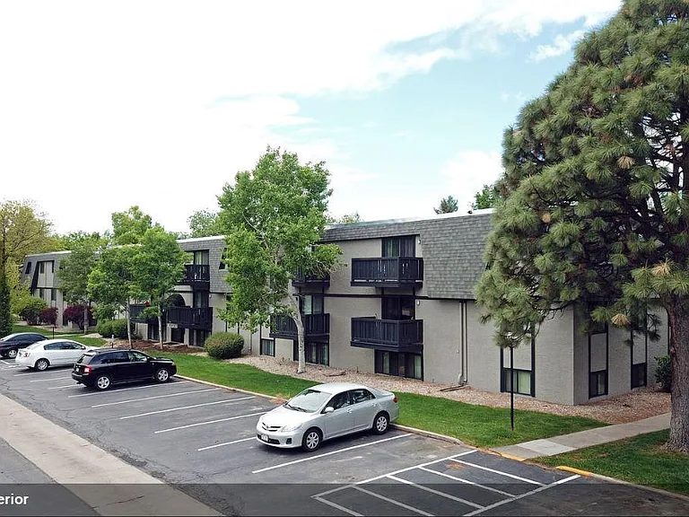 Aspenleaf Apartments — Photo 29