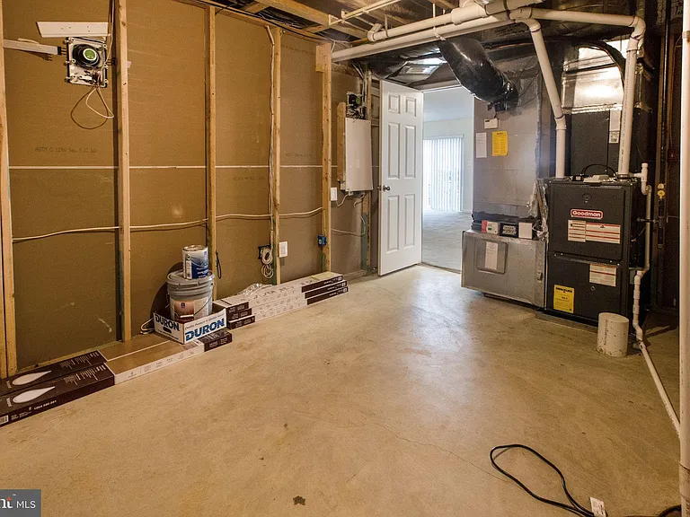 4 Cornerstone Dr — Photo 80