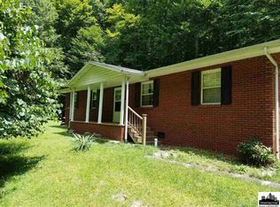 4018 5th Street Rd, Huntington, WV 25701