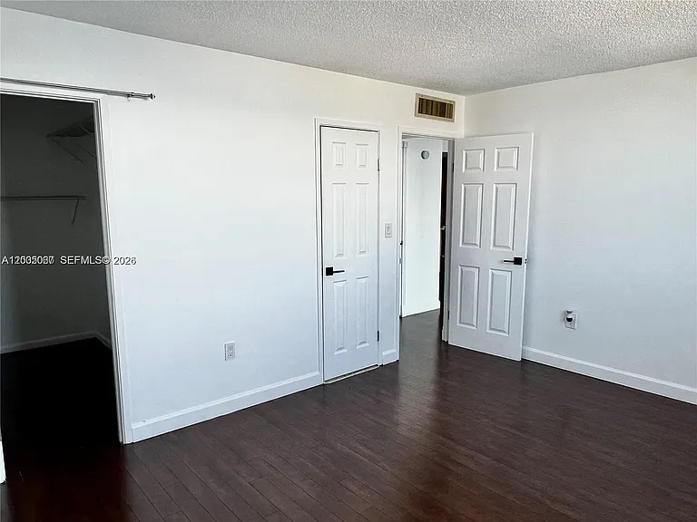 2841 NE 163rd St #1007 — Photo 16