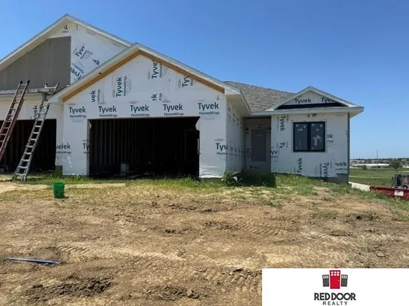 8601 50th Ct, Lincoln, NE 68516