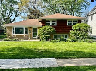 434 Sherman St, Downers Grove, IL 60515