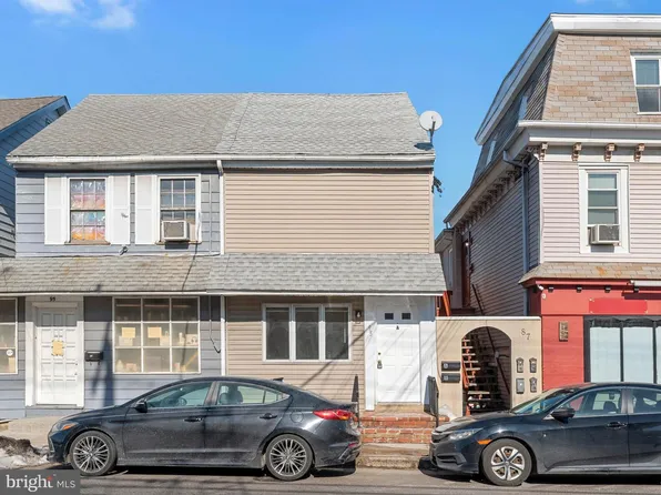 93 Washington St, Mount Holly, NJ 08060