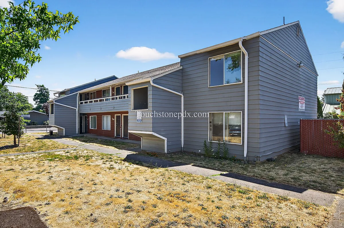 Building Photo - Skylark Apartments
