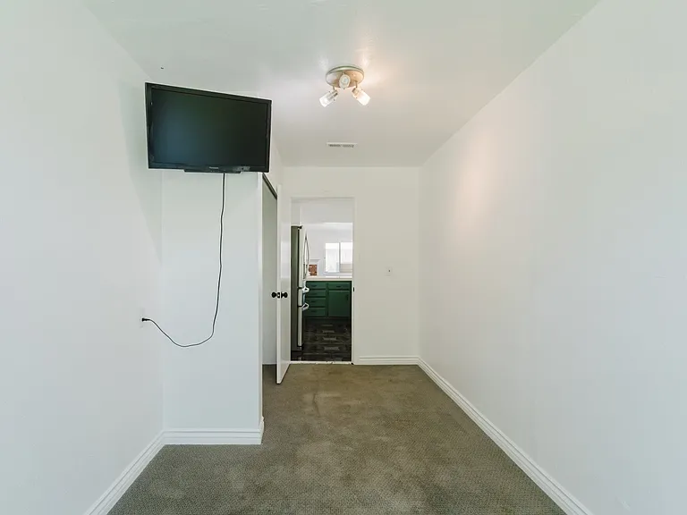 37347 Waterman Ave — Photo 25