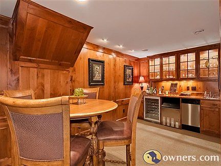 Lower Level Tasting Room