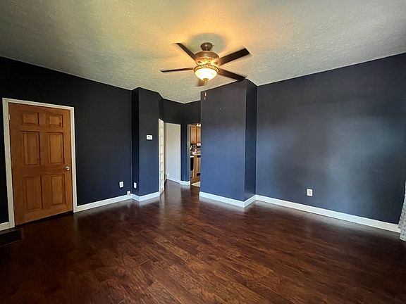 4th image of 4245 Gallia St