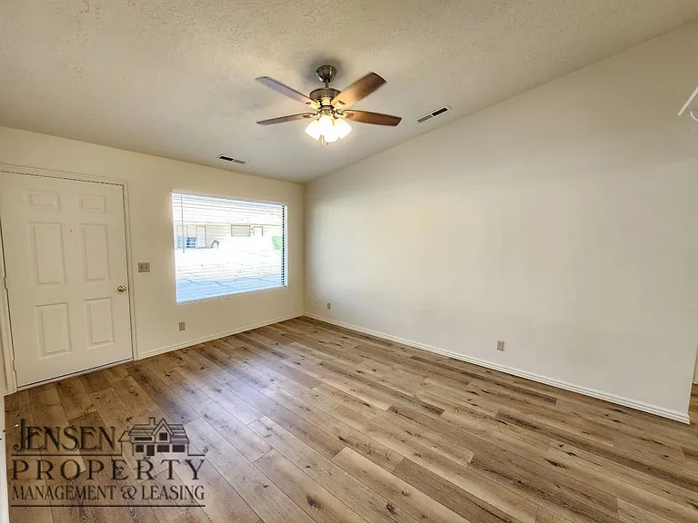 1075 N 1400 W #38 — Photo 3
