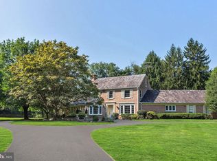 10700 Alloway Dr, Potomac, MD 20854