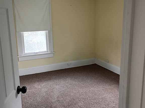4th image of 1211 California Ave #B