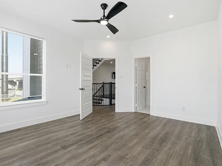 3411 Nance St — Photo 23